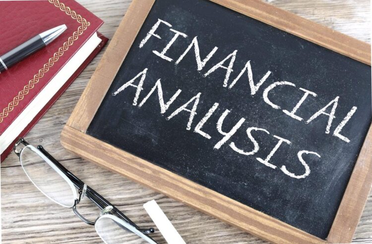 Financial Analysis - Free of Charge Creative Commons Chalkboard image